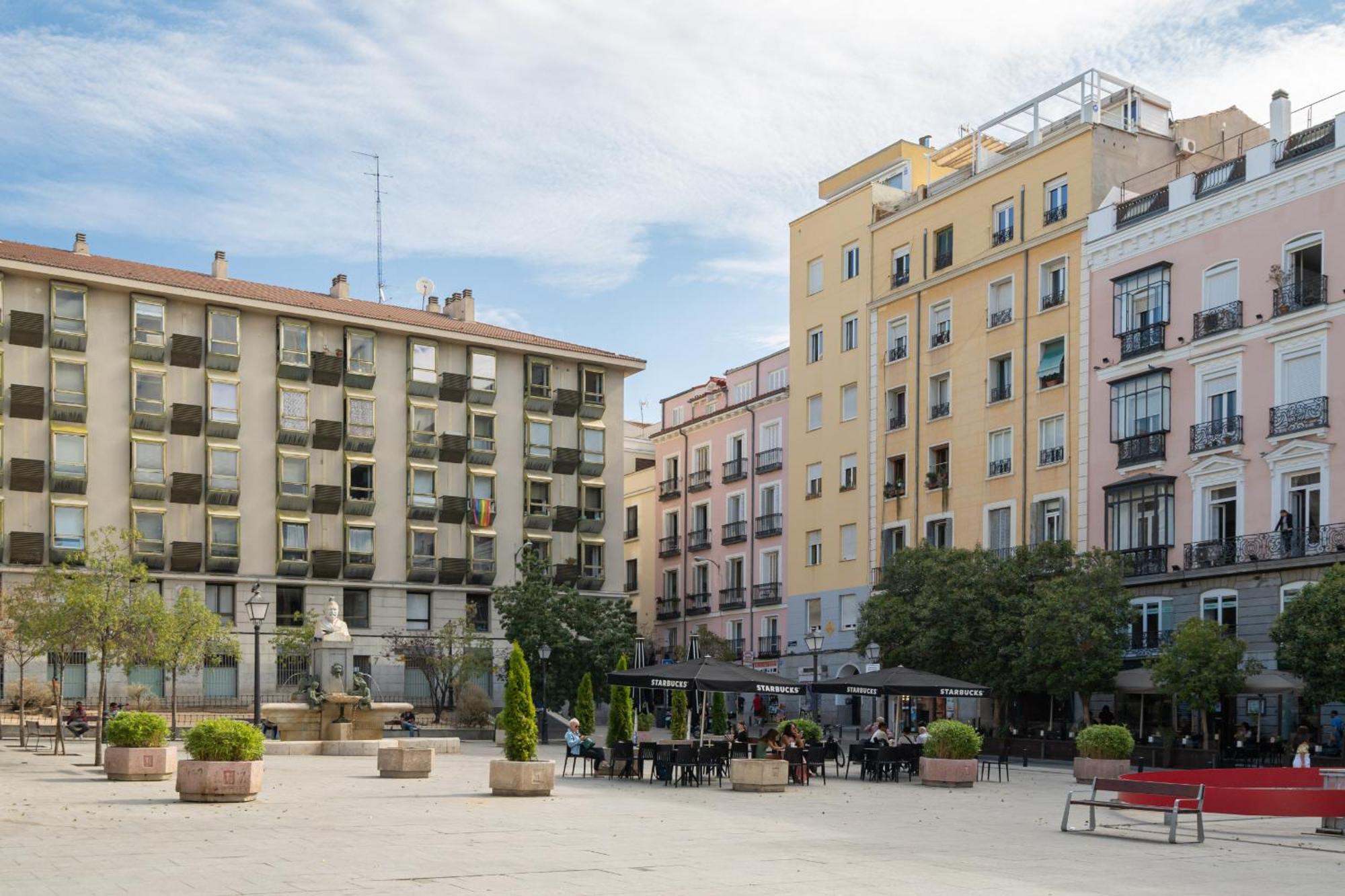 Apartamento Reformado En La Gran Via Alquiler Temporal Madrid Kültér fotó
